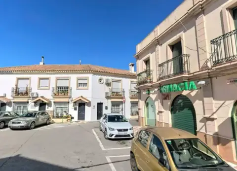 Casa adosada en calle del Perdón, 8