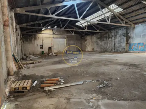 Nave industrial en Armunia