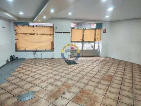 Local comercial en Trobajo del Camino