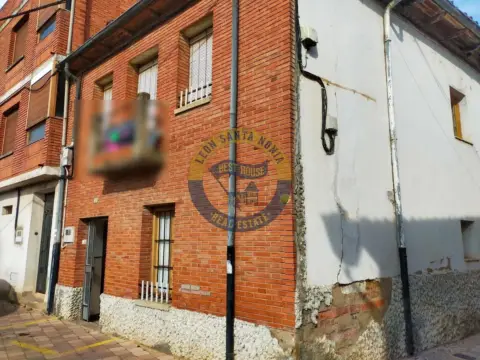 Casa en Mansilla de Las Mulas