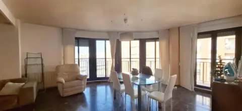 Ático en Politécnico - Parque Oeste