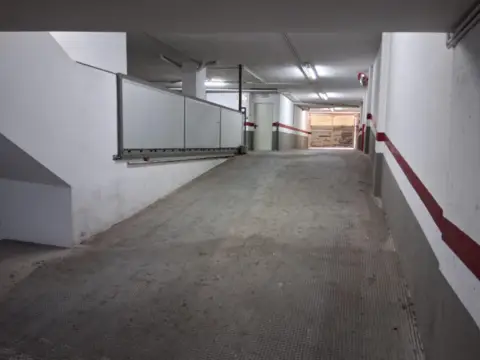 Garaje en Corte Inglés