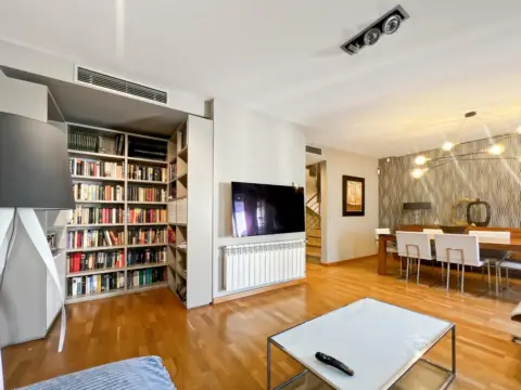 Casa adosada en Zona Pau Lledó