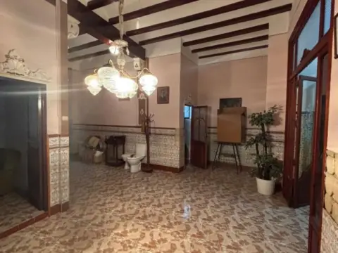 Casa pareada en Plaza Mayor
