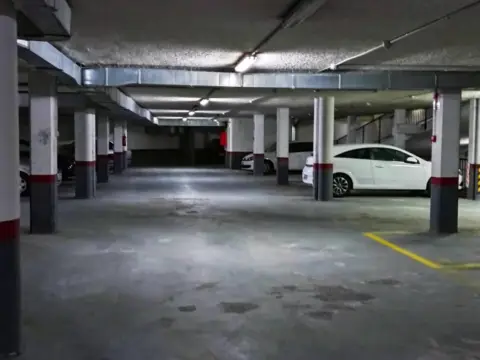 Garaje en calle de José María Pereda