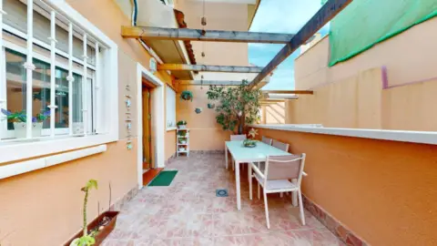 Casa adosada en calle La Palera