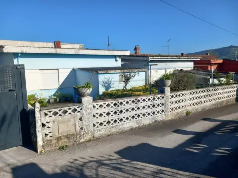 Casa en calle Emilio Revuelta