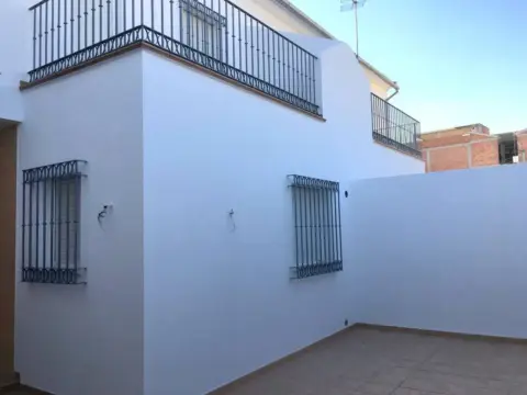 Casa adosada en Benamejí