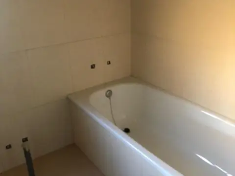 Casa pareada en Cacabelos