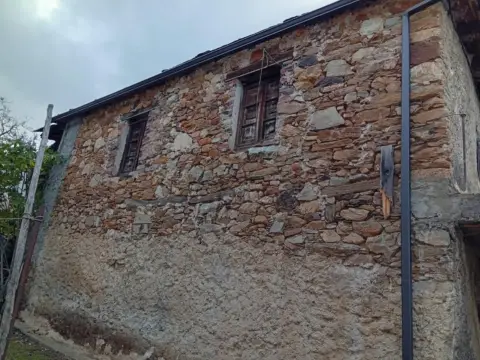 Casa en Borrenes