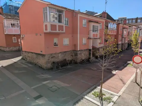 Piso en Colonia Los Salgueiriños