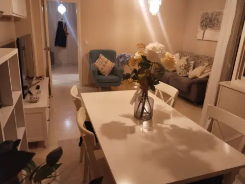 Piso en calle Corral de las Maravillas, 2