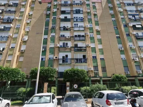 Piso en Avenida de la Paz