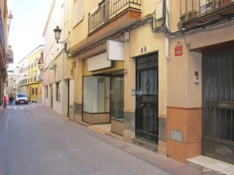 Local comercial en calle Obispo dominguez Valdecañas