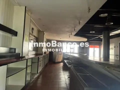 Local comercial en Carrer de Lluis de Santangel, 22