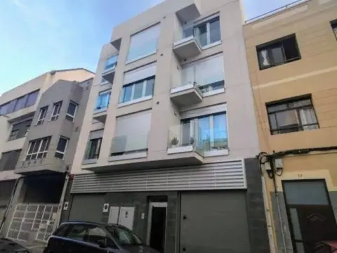 Estudio en calle Ingeniero Salinas, 15