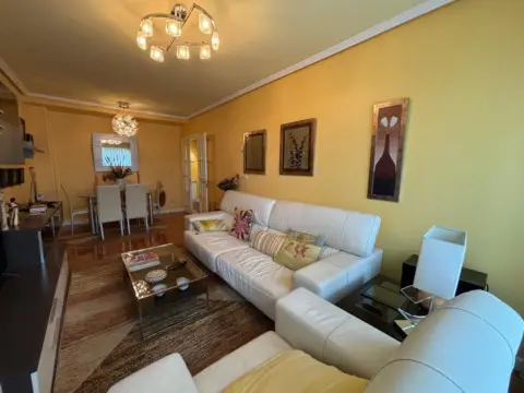 Piso en Iñaki Aldabalde Enparantza, 5