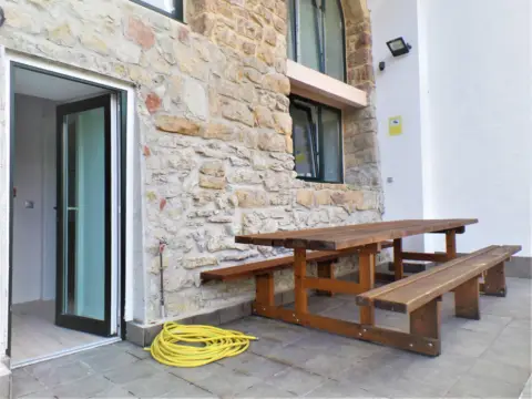 Casa adosada en Heriz Pasealekua