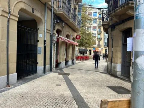 Local comercial en calle de Arroka