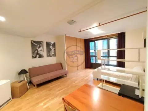 Estudio en calle de México