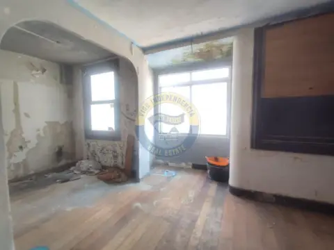 Piso en Travesía de las Escolas Públicas