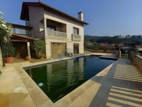 Chalet en O Rosal