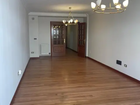 Piso en calle de Bolivia