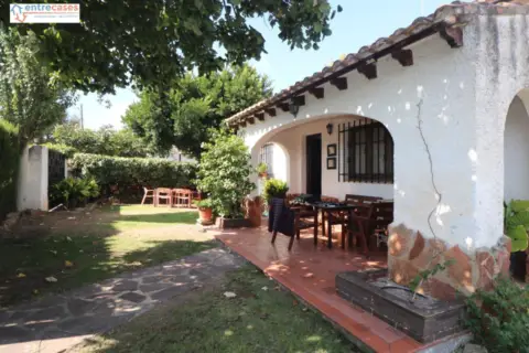 Chalet en Urb. Mont Blau