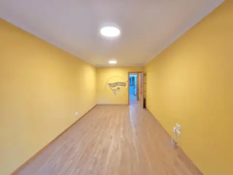 Apartamento en calle Genaro Borrás Sanjurjo