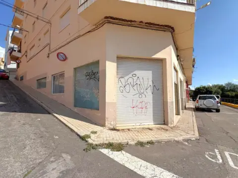 Local comercial en calle de la Estación, 31