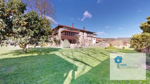 Casa adosada en Barrio de la Portilla