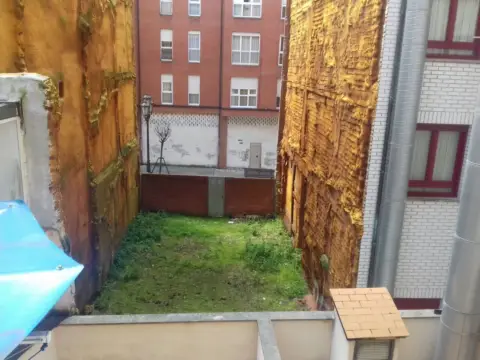 Terreno en calle del Escultor Navascués, 3