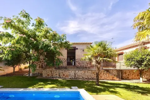 Chalet en Los Cigarrales-Montesión