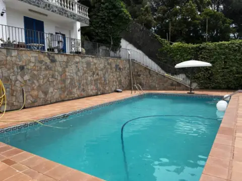 Chalet en Carrer del Cadí