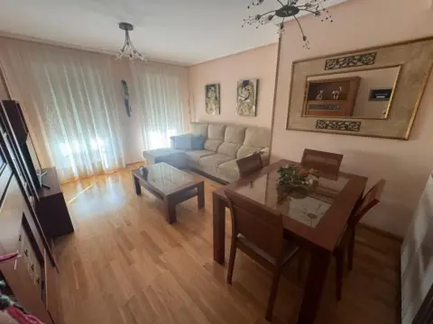 Piso en calle Santa Clara