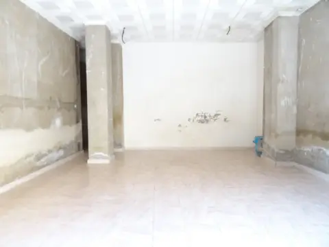 Local comercial en Casco Antiguo