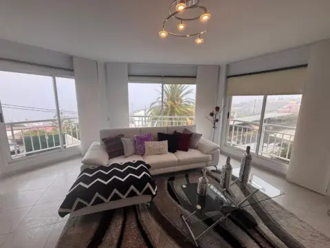 Piso en calle Angel Guimera