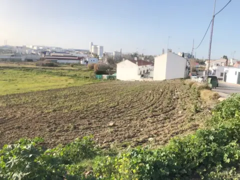 Terreno en Avenida de la Guardia Civil