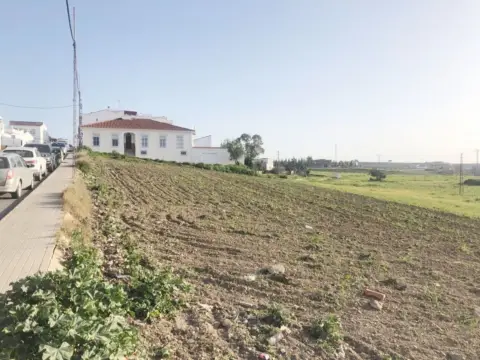 Terreno en Avenida de la Guardia Civil