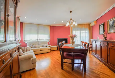 Casa adosada en Carrer de la Torreta