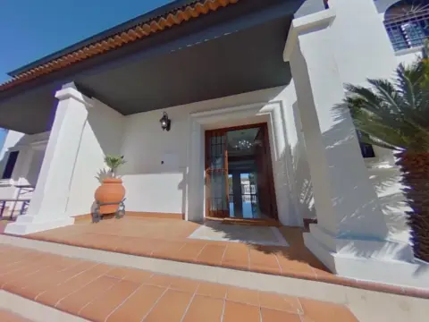 Chalet en calle del Acebuche