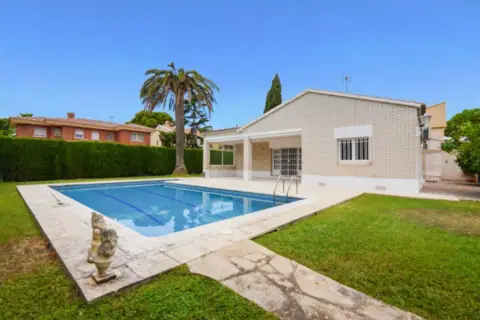 Chalet en Carrer dels Clavells
