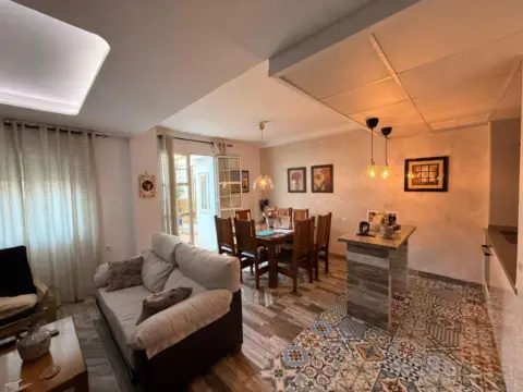 Casa en calle de Jesús María, 48