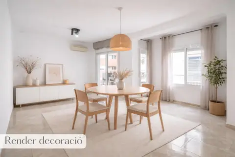 Piso en Carrer de la Mare Molas