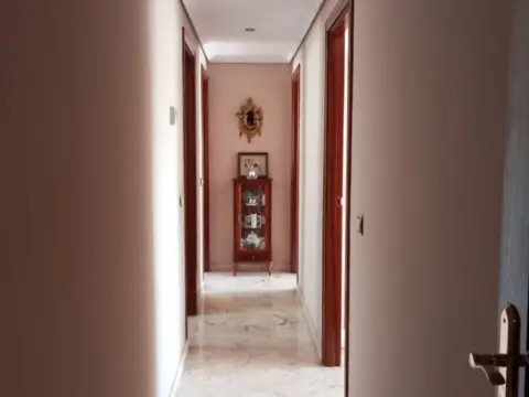 Piso en Medina Azahara