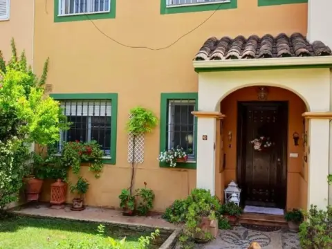 Chalet en Paraíso Arenal - La Colina