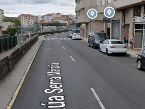 Local comercial en calle de la Serra Martiña