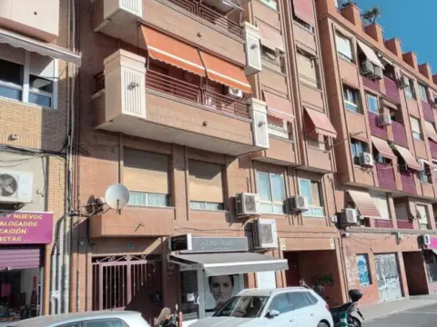 Piso en calle de Bono Guarner, 8