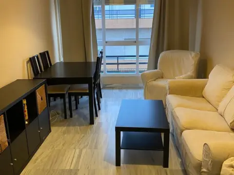 Piso en Felipe Ii - Bueno Monreal