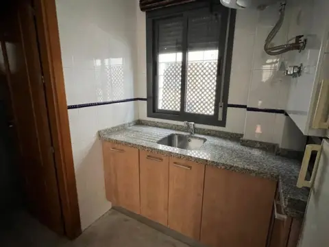 Piso en Gran Plaza - Marqués de Pickman - Ciudad Jardín